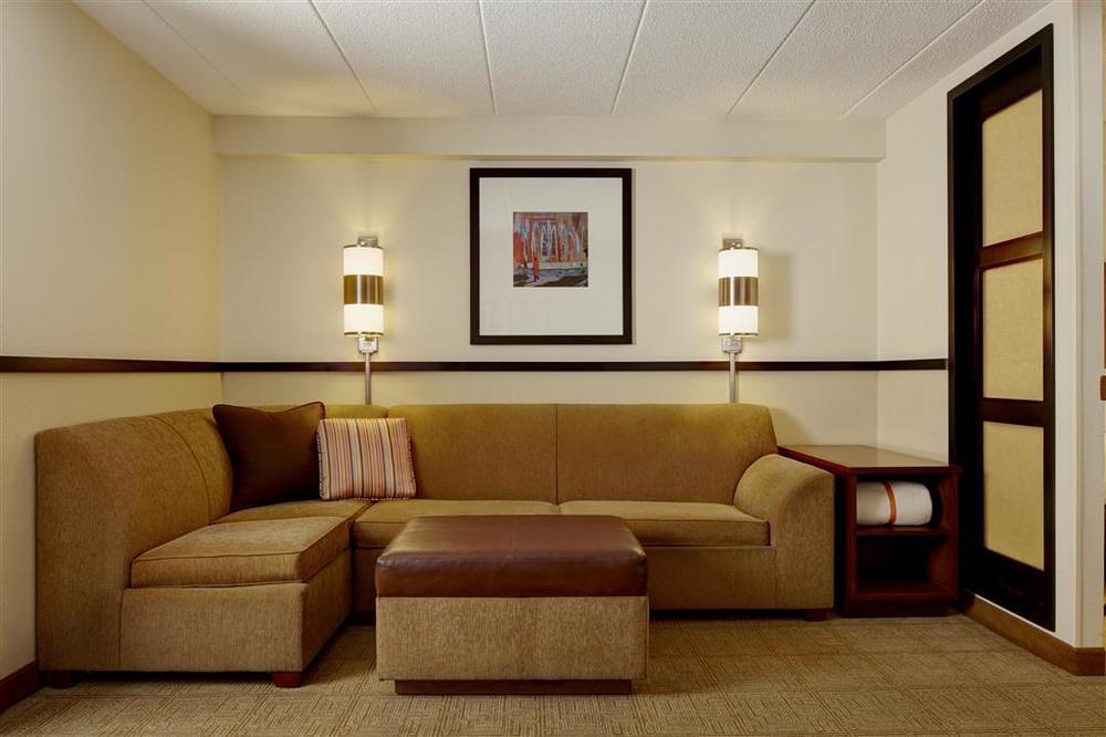 Hyatt Place Dallas Park Central Номер фото